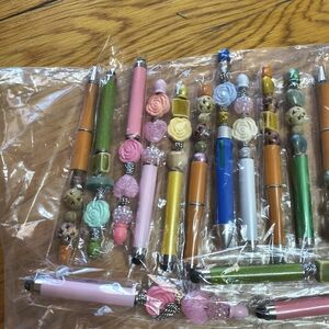Assorted Floral Bead Party Pens - Pink, Green, Blue, Gold, White